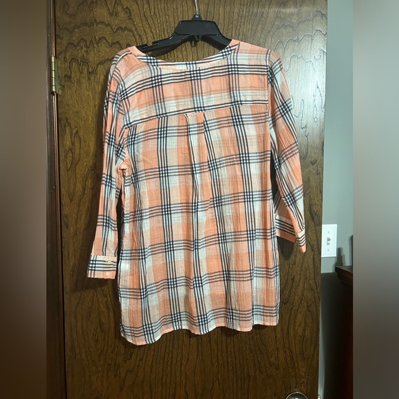 Women’s johns bay flannel- size large - Picture 2 of 2